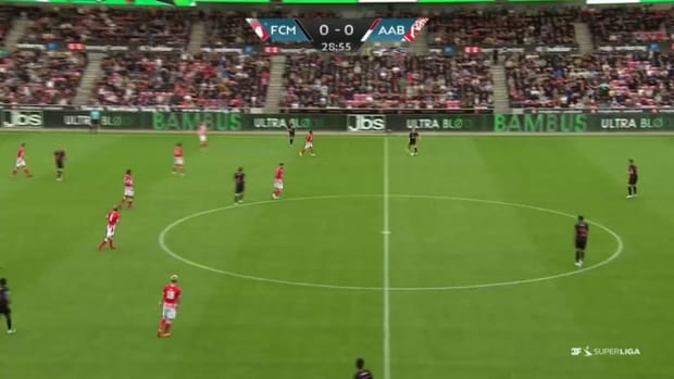 Danish Superliga: Midtjylland 0-2 AaB