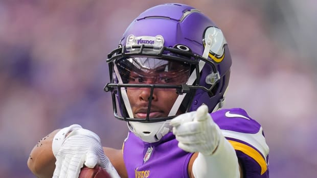 Everson Griffen charged with DWI after police saw 'reckless and