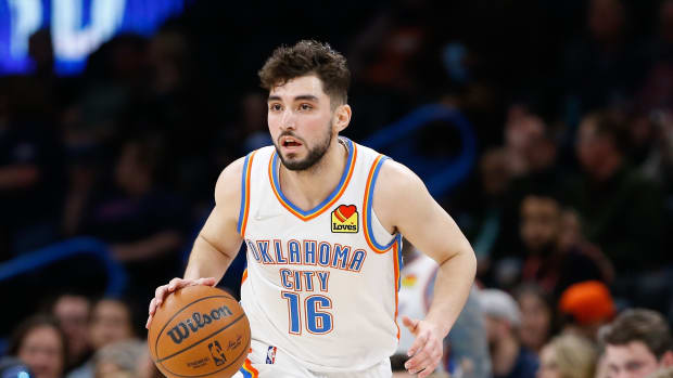 Oklahoma City Thunder guard Ty Jerome (16) dribbles the ball down the court against the Toronto Raptors during the second half at Paycom Center. Toronto won 117-98.