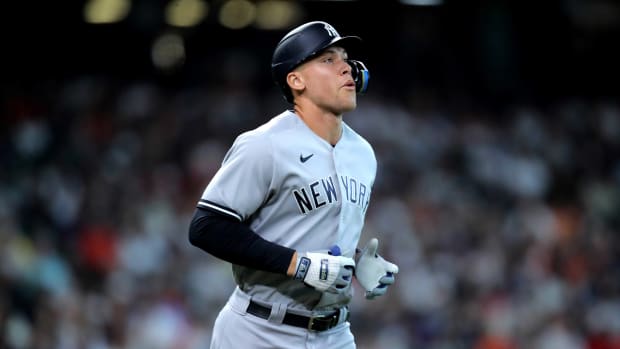 Yankees beat writer predicts SF Giants will sign Judge, Turner