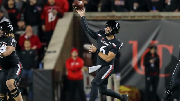 Final Huddle: Tulane Beats UC 27-24 To End Win Streak At Nippert Stadium -  All Bearcats