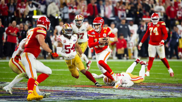 KC Chiefs’ Defense Is Ahead of Schedule Through Two Games - Sports ...