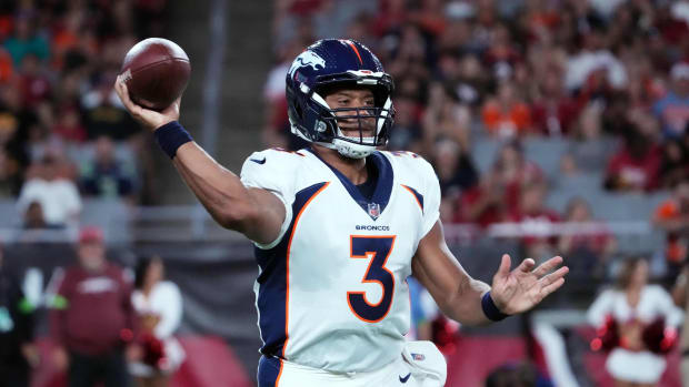 Denver Broncos Player Grades From Week 1's Bitter 17-16 Loss to Las Vegas  Raiders - Sports Illustrated Mile High Huddle: Denver Broncos News,  Analysis and More