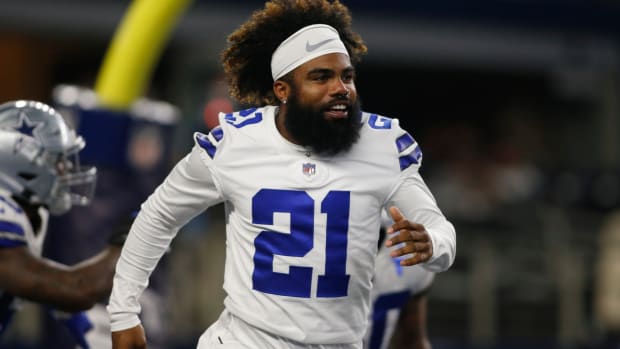 Patriots Pave Their Own Path to Contention With Ezekiel Elliott Signing