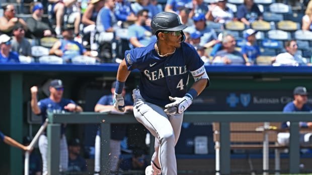 Mariners' Julio Rodriguez, Braves' Eddie Rosario Win MLB Players of the  Week - Fastball