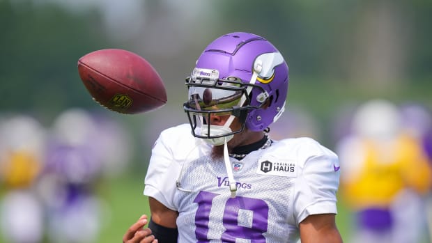 Vikings health updates on Josh Metellus, Garrett Bradbury, Marcus Davenport  - Sports Illustrated Minnesota Sports, News, Analysis, and More