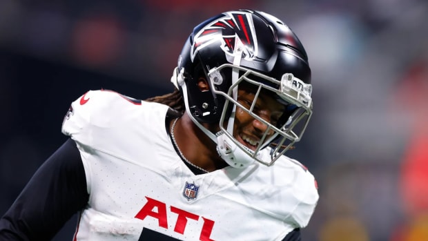 Younghoe Koo Reveals How Bijan Robinson Landed Atlanta Falcons No. 7 Jersey  - Sports Illustrated Atlanta Falcons News, Analysis and More