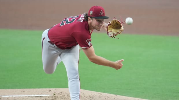 Corbin Carroll's Parents Go Viral as Arizona Diamondbacks Rookie Gets His  First Bobblehead - Fastball