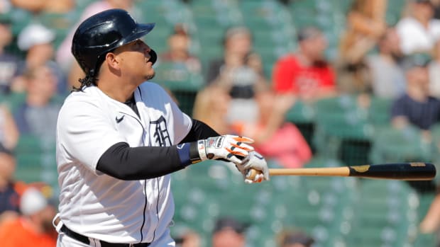 Surefire Hall of Famer Miguel Cabrera Got an Awesome Sendoff From Detroit  Tigers, Fans - Fastball