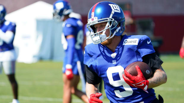 New York Giants Unveil 2022 Season Uniform Schedule - Sports Illustrated  New York Giants News, Analysis and More