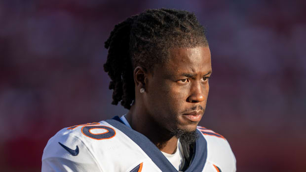 Denver Broncos Place TE Greg Dulcich on IR, Elevate RB Dwayne Washington -  Sports Illustrated Mile High Huddle: Denver Broncos News, Analysis and More