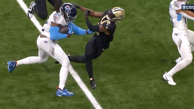 Derrick Henry Threw a Beautiful Jump TD Pass, and NFL Fans Loved It