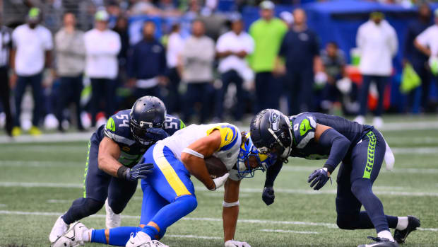 L.A. Rams vs. Seattle Seahawks Notebook: Puka Nacua Thrills, Defense  Dominates - Sports Illustrated LA Rams News, Analysis and More