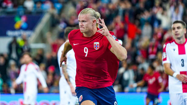 Erling Haaland Scores at Lambeau Field in Manchester City Debut - Sports  Illustrated