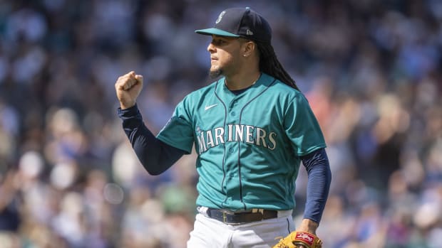 Seattle Mariners' Luis Castillo Reaches Career Milestone on Monday -  Fastball