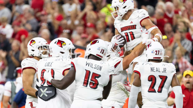 Projecting Louisville Football's 2021 Two-Deep Depth Chart - Sports  Illustrated Louisville Cardinals News, Analysis and More