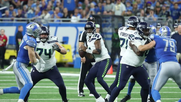 Clock Ticking for Rookie DE Darrell Taylor to Make Impact for Seahawks -  Sports Illustrated Seattle Seahawks News, Analysis and More