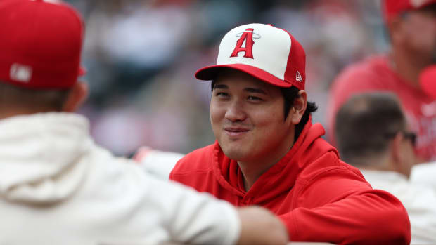 Angels News: Dodger Manager Praises Arte Moreno for Holding onto Shohei  Ohtani - Los Angeles Angels