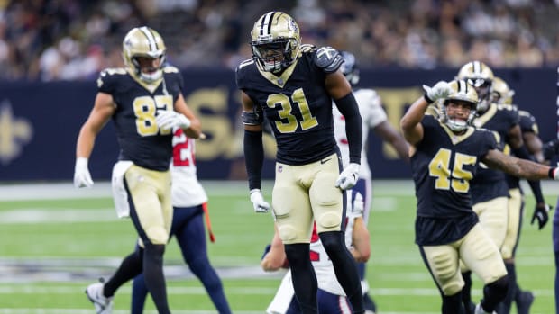 Gameday LIVE: Saints vs. Titans