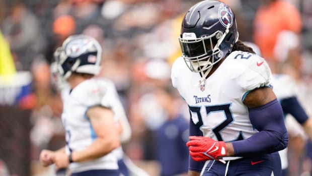 Just 304 Days Later, Tennessee Titans Finally Get Win That Counts in  Overtime Thriller Over Los Angeles Chargers - Sports Illustrated Tennessee  Titans News, Analysis and More