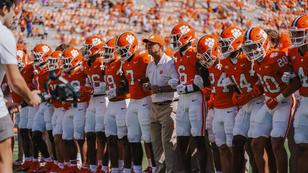 Odds and Ends: Clemson Looks to Continue its Covering Ways vs. Gamecocks -  Sports Illustrated Clemson Tigers News, Analysis and More