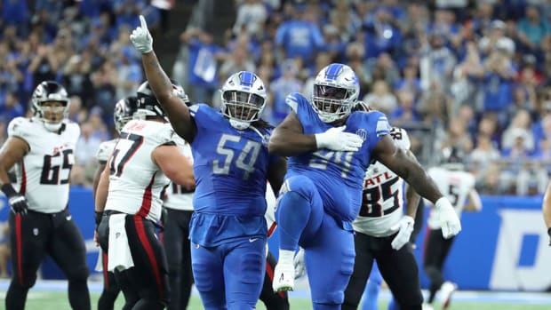 Snap counts, PFF grades: Lions' Alim McNeill flashes pass-rush