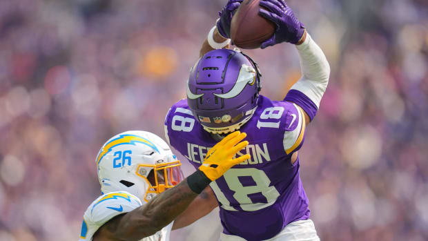 Harrison Smith's curious PFF grade after great game - Sports Illustrated  Minnesota Sports, News, Analysis, and More