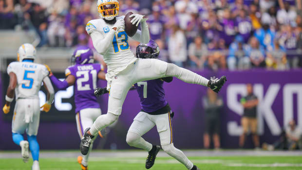 November 18, 2018: Chicago, Illinois, U.S. - Vikings #22 Harrison Smith  celebrates his tackle during the NFL Game between the Minnesota Vikings and  Chicago Bears at Soldier Field in Chicago, IL. Photographer: