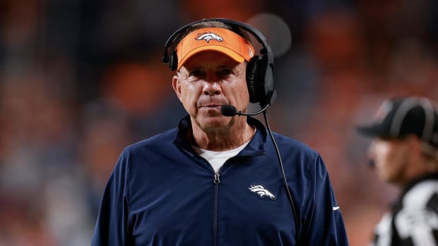 Former Broncos coach Mike Shanahan snubbed by Hall of Fame voters