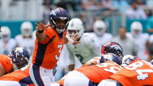 Denver, Colorado, USA. 27th Aug, 2022. Denver Broncos QB BRETT RYPIEN  throws a pass during the 1st. Half at Empower Field at Mile High Saturday  night. The Broncos beat the Vikings 23-13. (