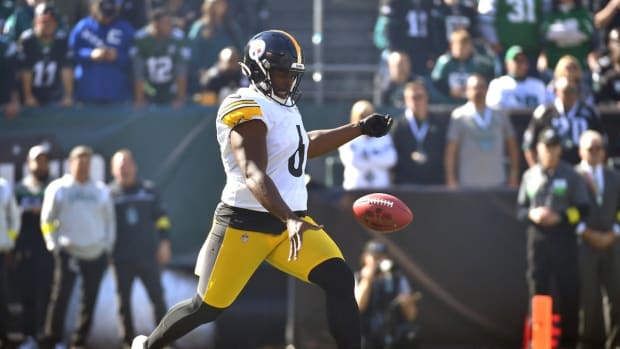 Anthony McFarland Dismisses Idea He's Too Small To Succeed In NFL -  Steelers Depot