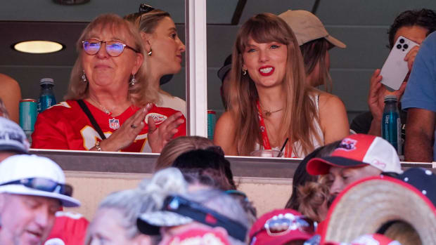 Donna Kelce, mother of Chiefs tight end Travis Kelce, and musician Taylor Swift watch Kansas City's 41-10 win over the Bears on Sept. 24, 2023.