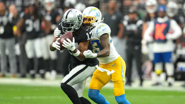 Raiders News: Aidan O'Connell is not 'worried about the stats' - Silver And  Black Pride