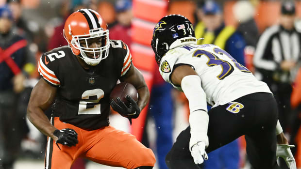 Three Questions for Browns on Saturday - Sports Illustrated Cleveland Browns  News, Analysis and More