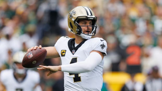 Saints stun Buccaneers again, hand Tom Brady 1st shutout loss since 2006