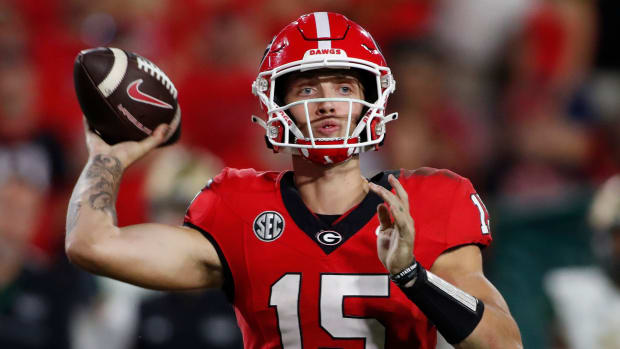 WATCH: New York Jets quarterback Aaron Rodgers wears an Auburn shirt after  the Tigers beat his alma mater - Sports Illustrated Auburn Tigers News,  Analysis and More