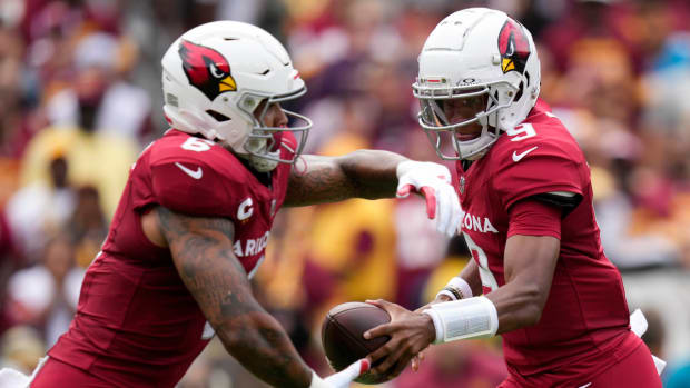 Arizona Cardinals fans plead for new uniforms in 2021-22 NFL season