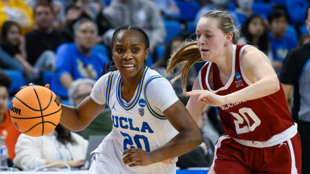 UCLA Women's Basketball Alum Jordin Canada Comes Home, Signs Contract With Los  Angeles Sparks - Sports Illustrated UCLA Bruins News, Analysis and More