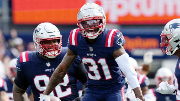 New England Patriots: Cunningham's 'Malik Magic,' Keion White, offensive  line struggles vs. Texans