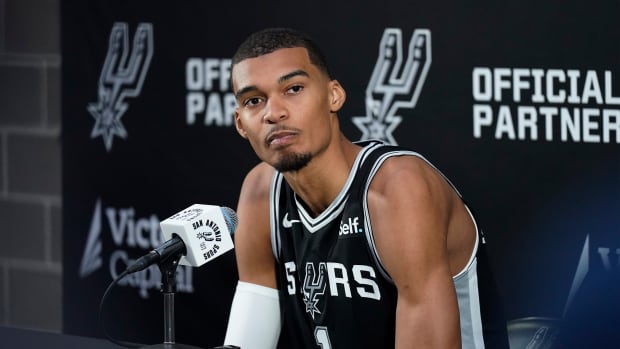 San Antonio Spurs Land No. 9 Pick In 2022 NBA Draft - Sports Illustrated  Inside The Spurs, Analysis and More