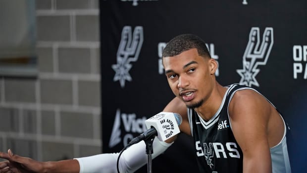 Every San Antonio Spurs Trade on NBA Draft Day Since 2000 - Sports  Illustrated Inside The Spurs, Analysis and More