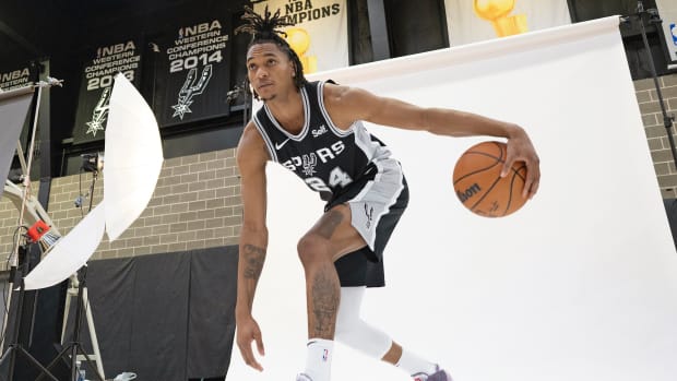 2019 NBA Re-Draft: San Antonio Spurs' Keldon Johnson a Top-10 Pick? -  Sports Illustrated Inside The Spurs, Analysis and More