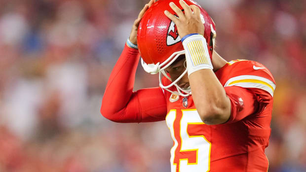 Joe Burrow Wears Chiefs Helmet in Old Viral Photo - Sports Illustrated