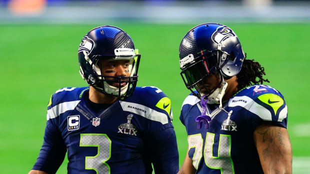 Seahawks Defense Sparkles On The Monday Night Stage