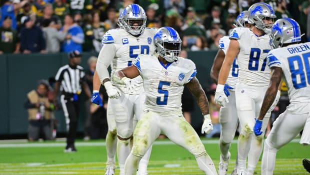 Detroit Lions Dan Campbell reviews Aidan Hutchinson Jameson Williams -  Sports Illustrated Detroit Lions News, Analysis and More