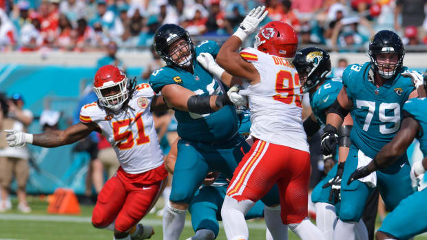 Responding to Adversity Was Key to KC Chiefs' Week 4 Win Over NY Jets -  Sports Illustrated Kansas City Chiefs News, Analysis and More