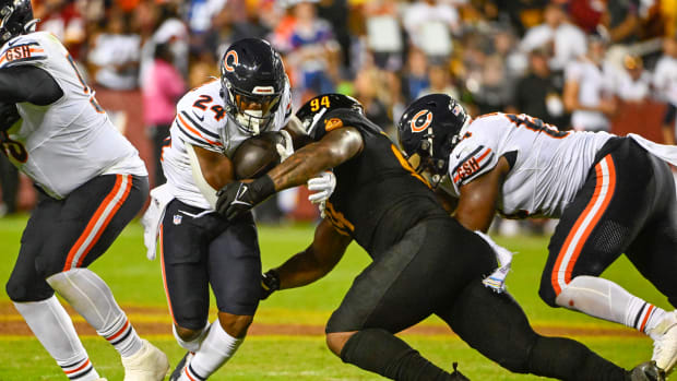 Washington Commanders 12 vs 7 Chicago Bears summary: stats, and