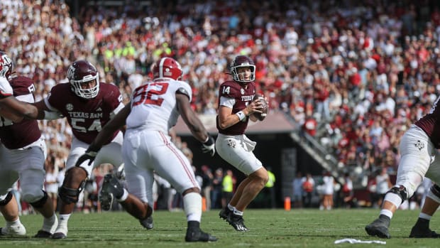 A Raiders-Texans love story between Aggies