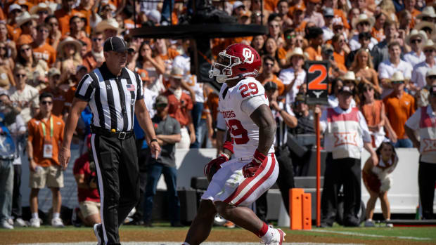 Oklahoma-SMU Observations: LIVE In-Game Blog - Sports Illustrated Oklahoma  Sooners News, Analysis and More