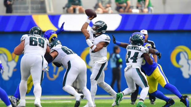 Can't-Miss Play: Philadelphia Eagles wide receiver A.J. Brown's 59-yard TD  comes after WR evades multiple Washington Commanders